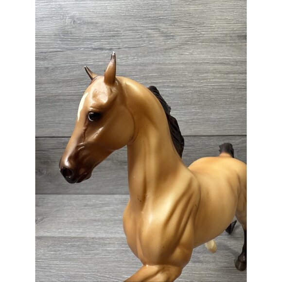 Breyer Madison Avenue 2004-2007 #1179 National Show Horse - Picture 13 of 16